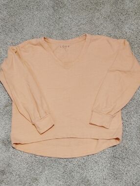 LOFT Peach Lightweight Crewneck Pullover Sweatshirt